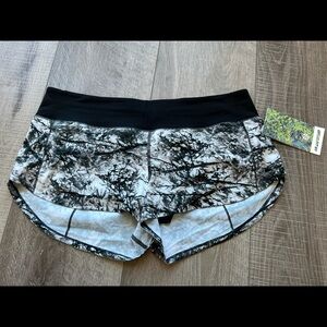 Lululemon Speed Up Short *2.5" 2019 Seawheeze in FWHI/Black Size 10